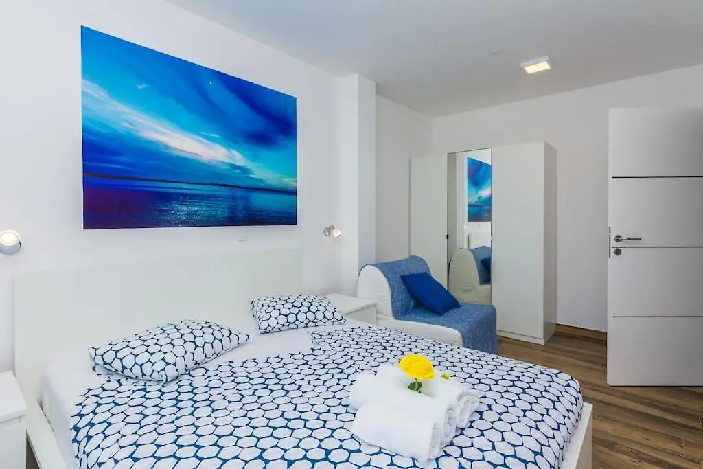 Villa Miri Olive Privlaka  Privlaka (Zadar)
